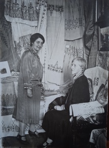Florentini Kaloutsi (left) and painter Violet Kingsford at her London exhibition of weavings, c.1930.