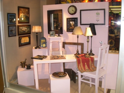 Show-window, fall 2007.