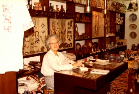 Sissi Kaloutsi Grapsa at the Double Axe shop in 1986.