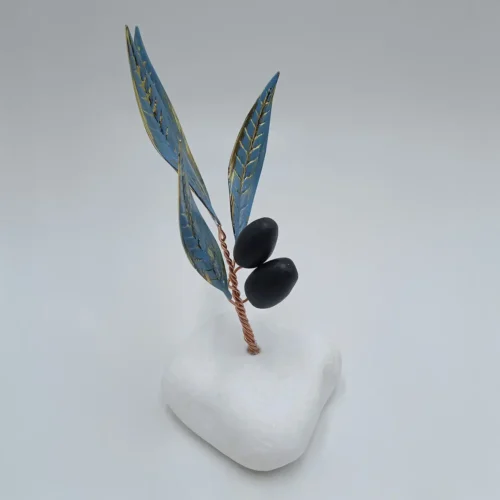 Olive branch on pebble - Image 3