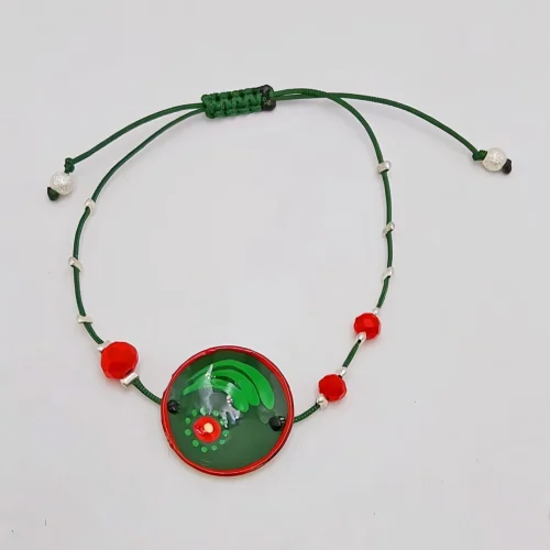 Bracelet with metal element