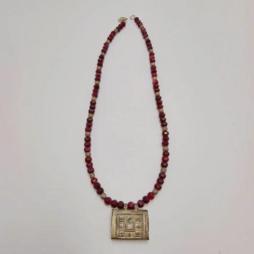 Ruby stones necklace