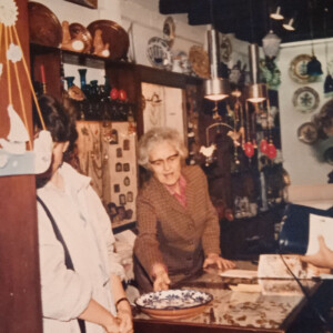 Sissi Kaloutsi-Grapsa serving customers in 1988. Sissi Kaloutsi-Grapsa serving customers in 1988.